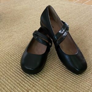 Mary Janes - so cute & comfortable